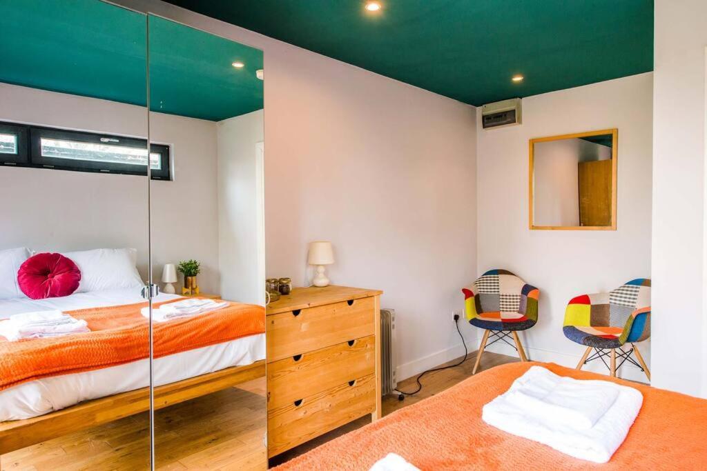 Вилла Gorgeous Victorian House Sleeps 6 In Кардифф Экстерьер фото
